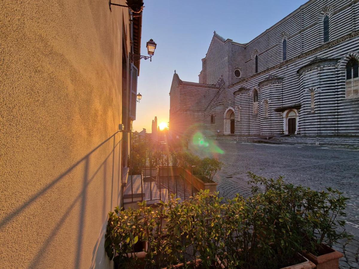 Residenza Duomo Bed & Breakfast Orvieto Luaran gambar